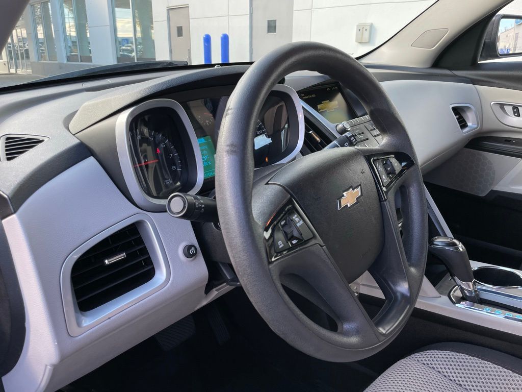 Thumbnail: 2017 Chevrolet Equinox - 27