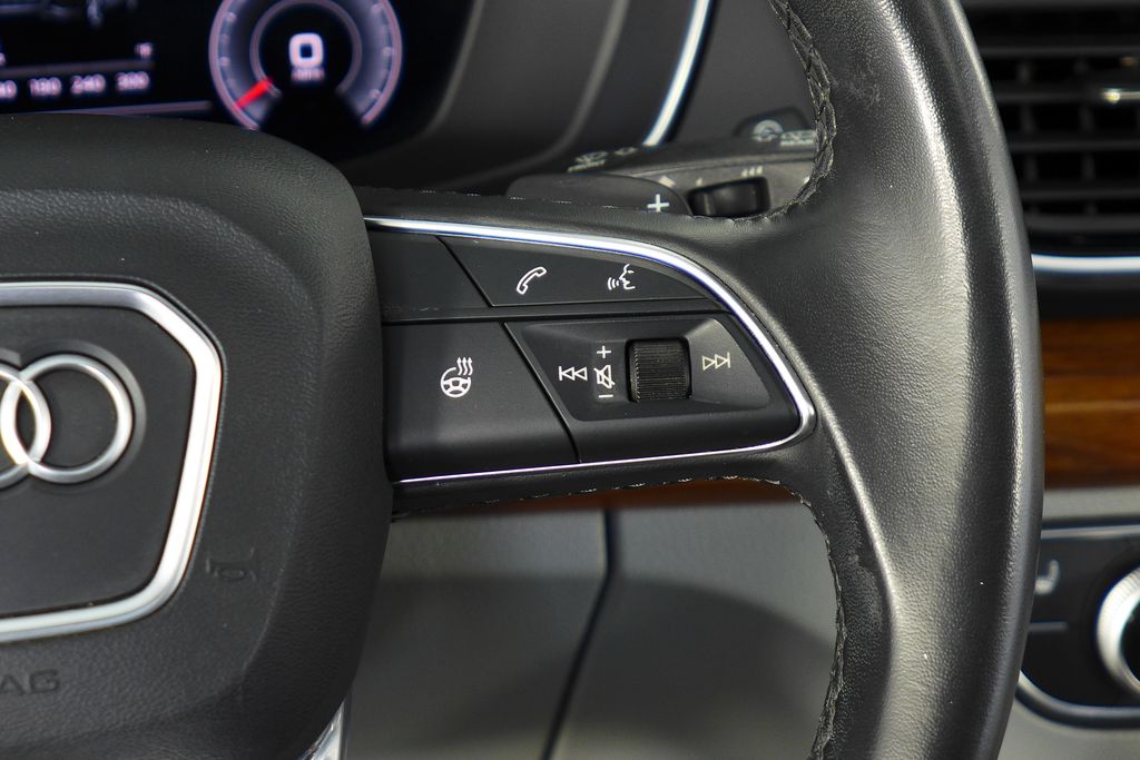 Thumbnail: 2022 Audi Q5 - 28