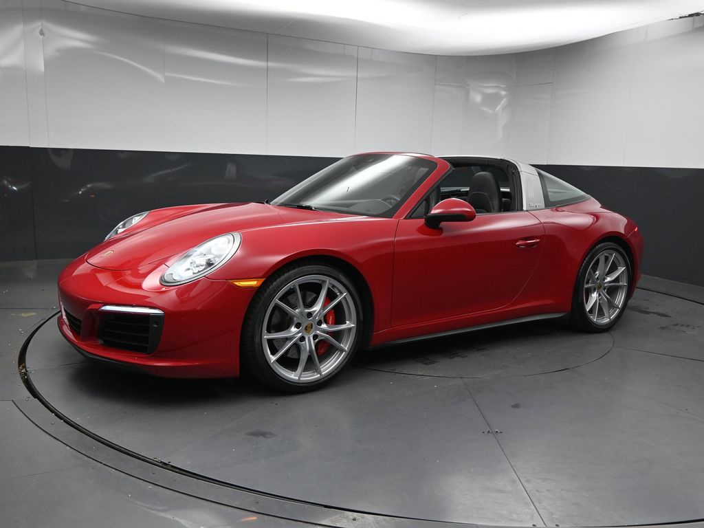 2019 Porsche 911 Targa 4S Cabriolet AWD