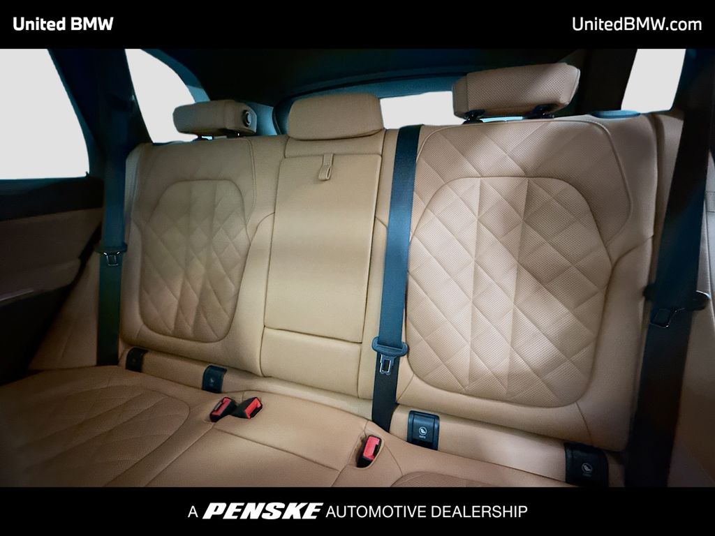 Thumbnail: 2025 BMW X5 - 13