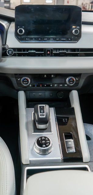 2024 Mitsubishi Outlander SEL Platinum Edition Black at Auto Express Mitsubishi