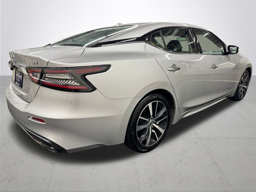 Maxima SV