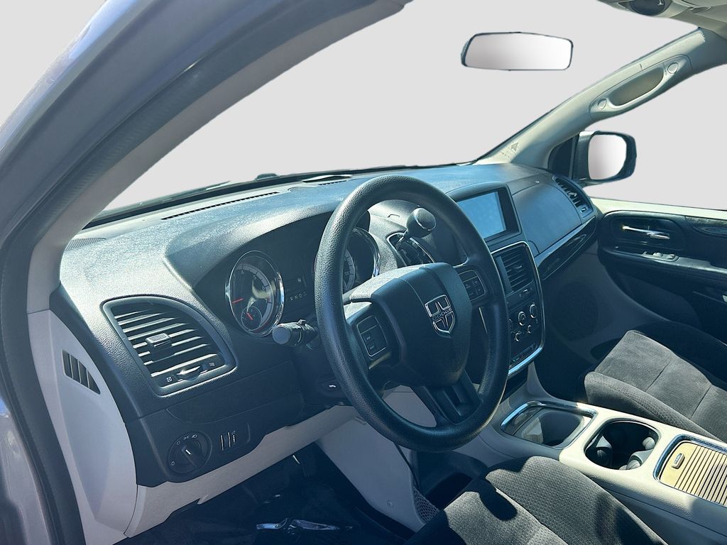 Thumbnail: 2014 Dodge Grand Caravan - 9