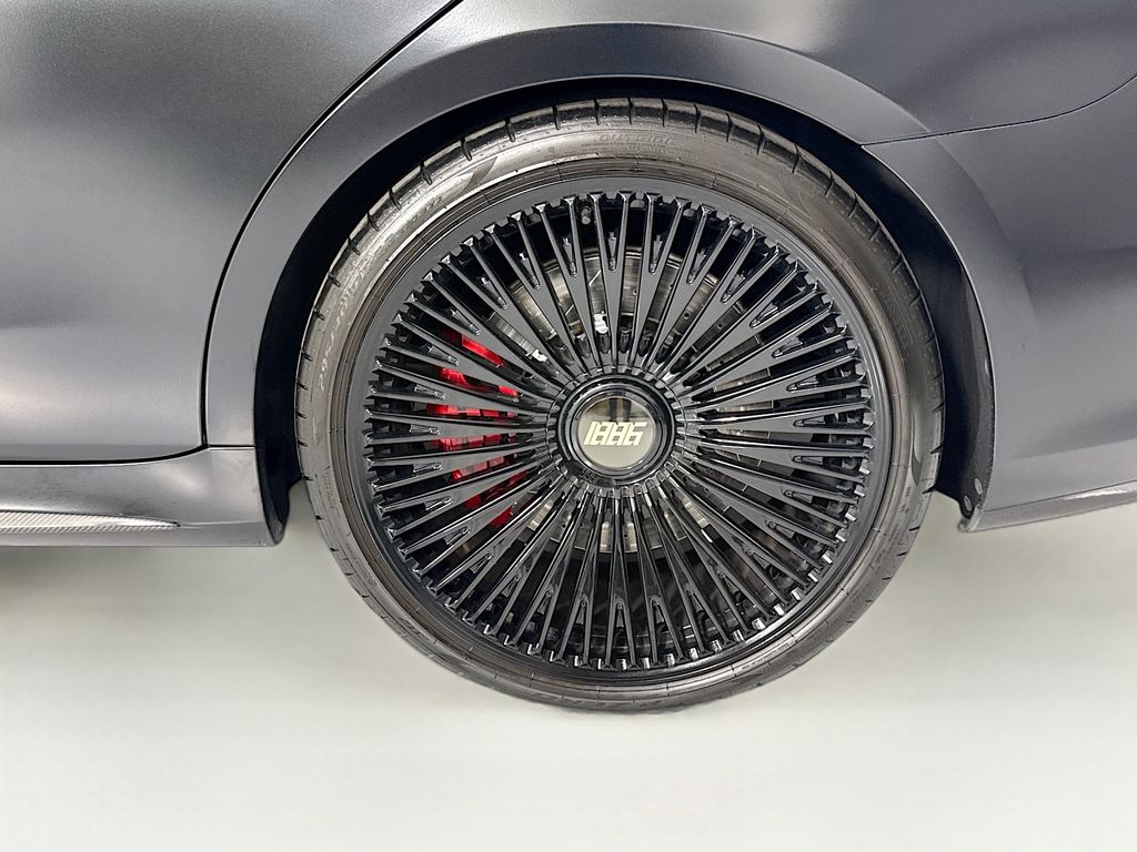 Thumbnail: 2024 Mercedes-Benz S-Class - 32