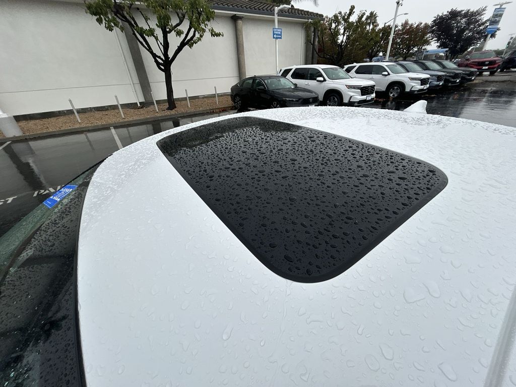 Thumbnail: 2022 Honda Accord - 21