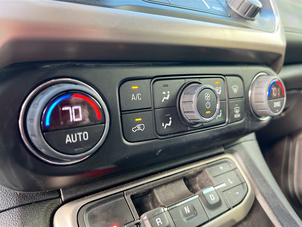 Used 2023 Black GMC Denali image 16