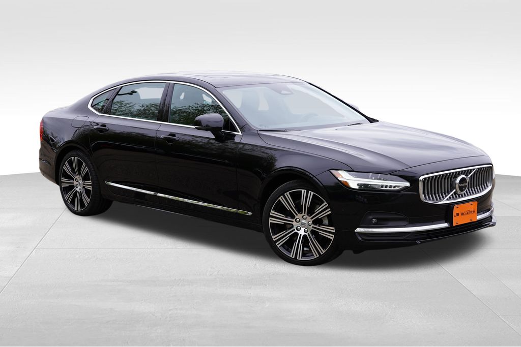 2023 Volvo S90 B6 Plus AWD