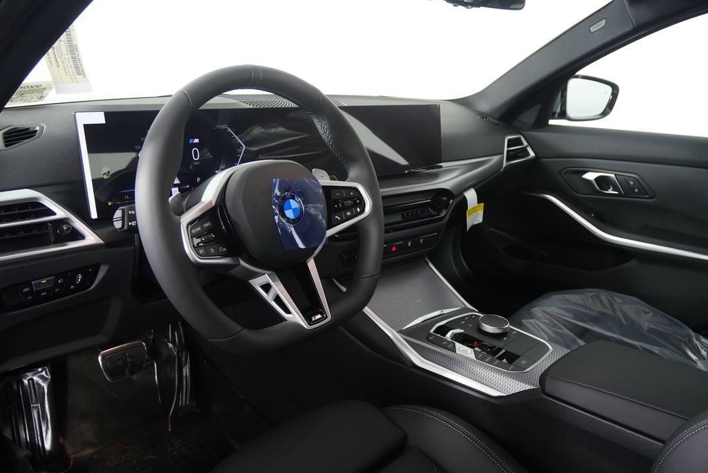 Thumbnail: 2026 BMW 3 Series - 13