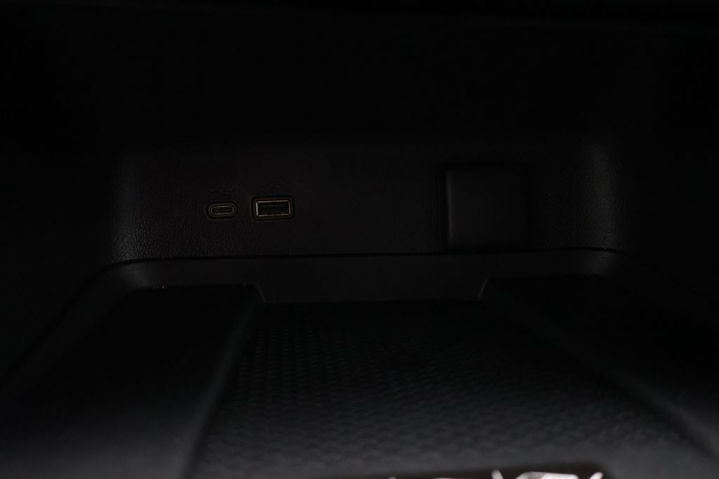 Thumbnail: 2026 Chevrolet Traverse - 30