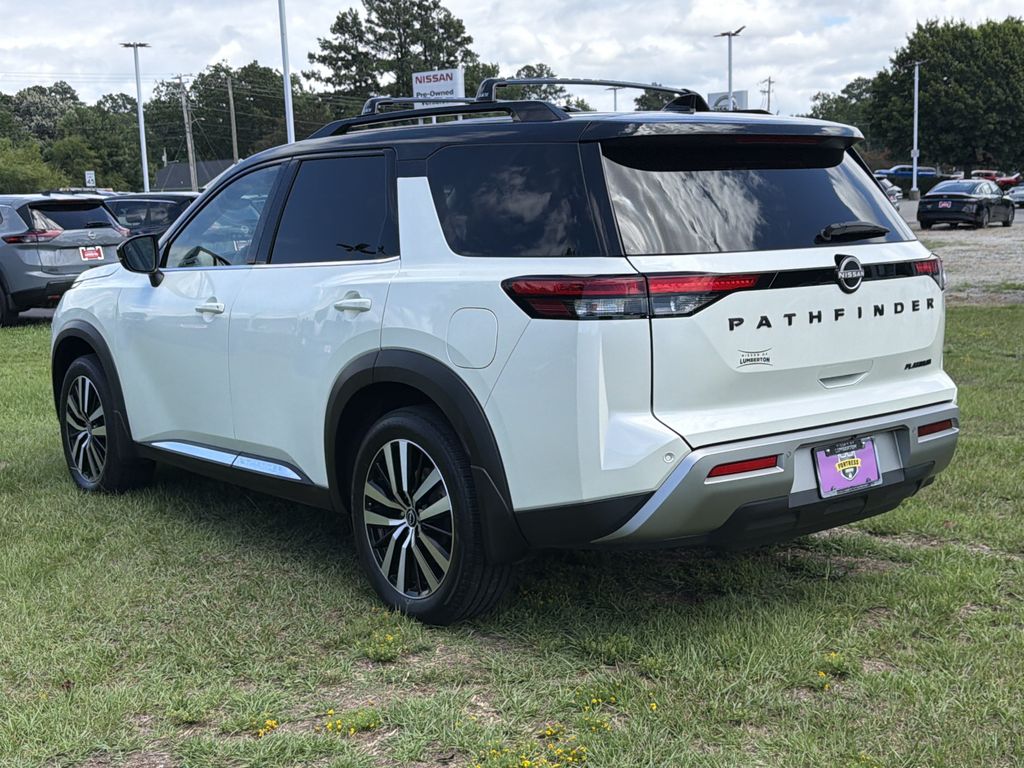 Used 2024 Nissan Pathfinder SUV