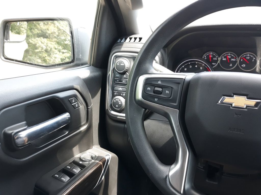 2020 Chevrolet Silverado 1500 LT 12