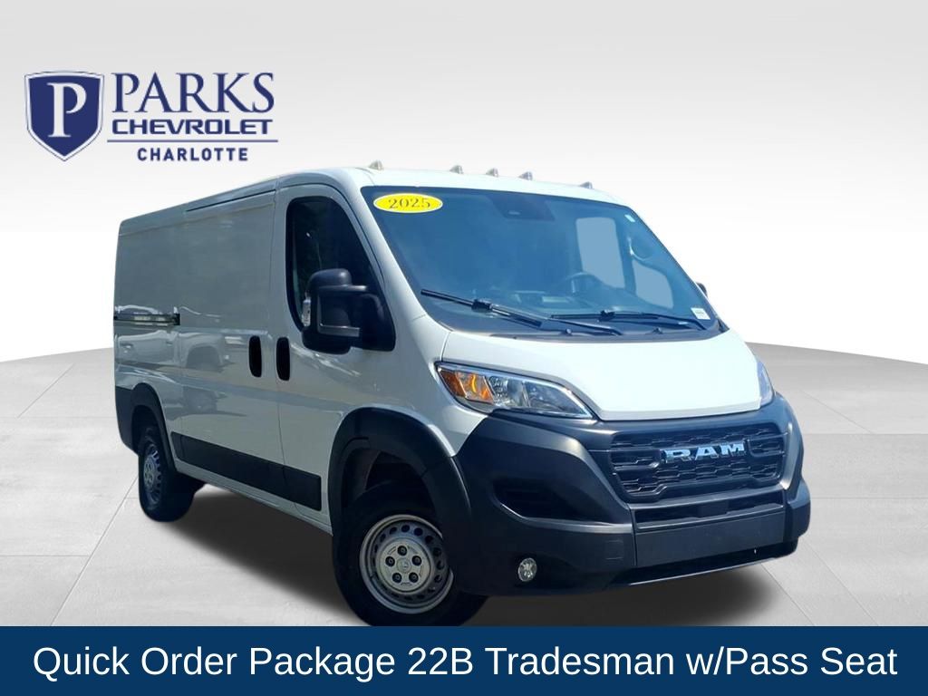 Bright White Clearcoat 2025 RAM ProMaster Van Front-Wheel Drive 9-Speed Automatic