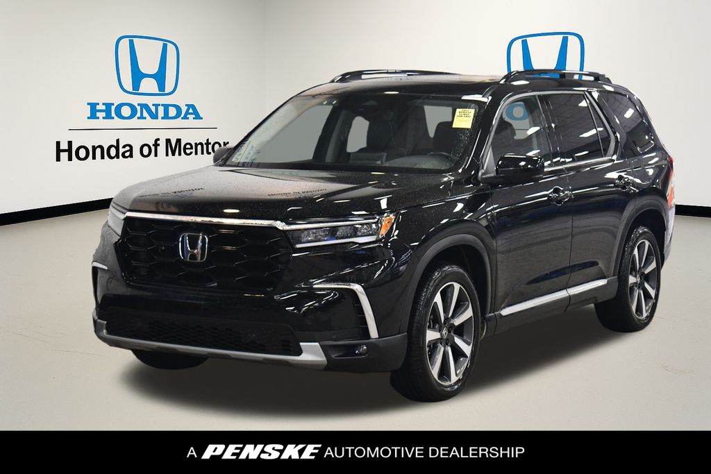 Thumbnail: 2023 Honda Pilot - 1