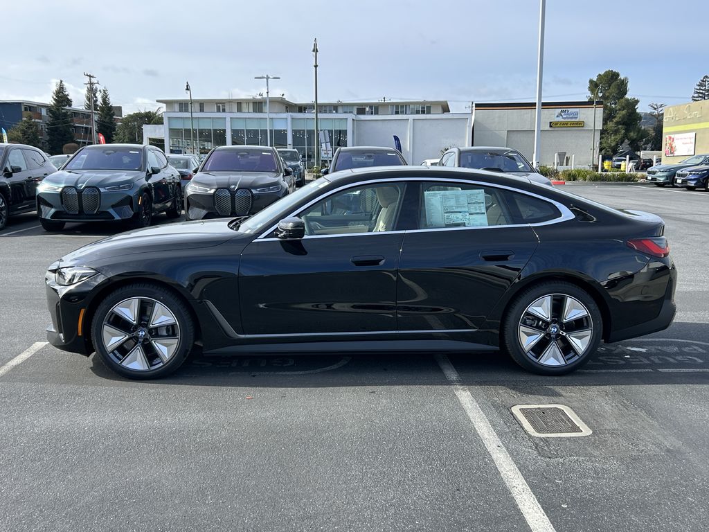 2025 BMW i4 eDrive40 2