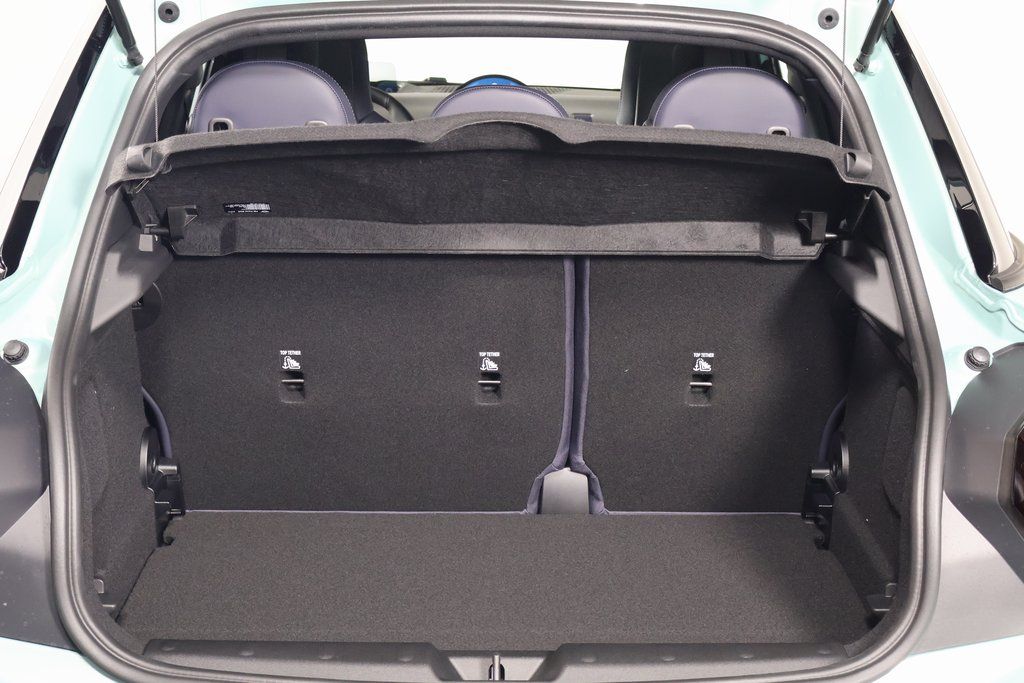 Thumbnail: 2026 MINI Cooper - 8