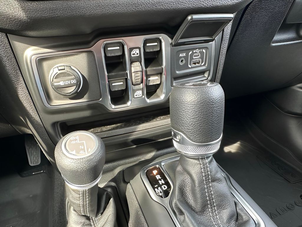 2025 Jeep Wrangler 4-Door Sport S - Photo 29