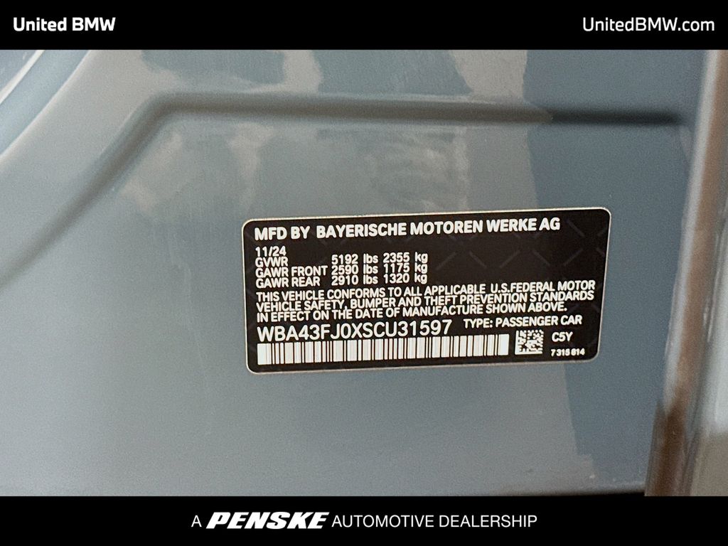 Thumbnail: 2025 BMW 5 Series - 15