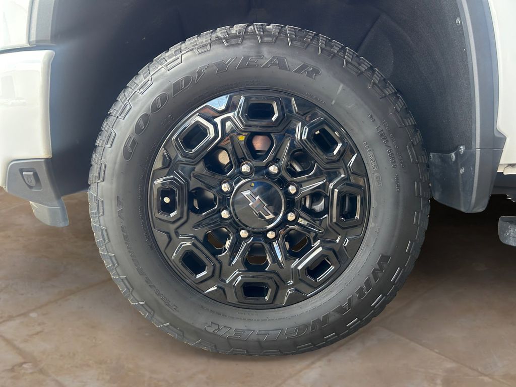 Used Car 2024 Chevrolet Silverado 2500hd  Ltz For Sale Under $70,000 In Floresville, Texas