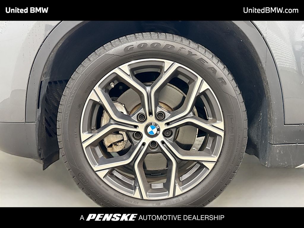 Thumbnail: 2022 BMW X1 - 2