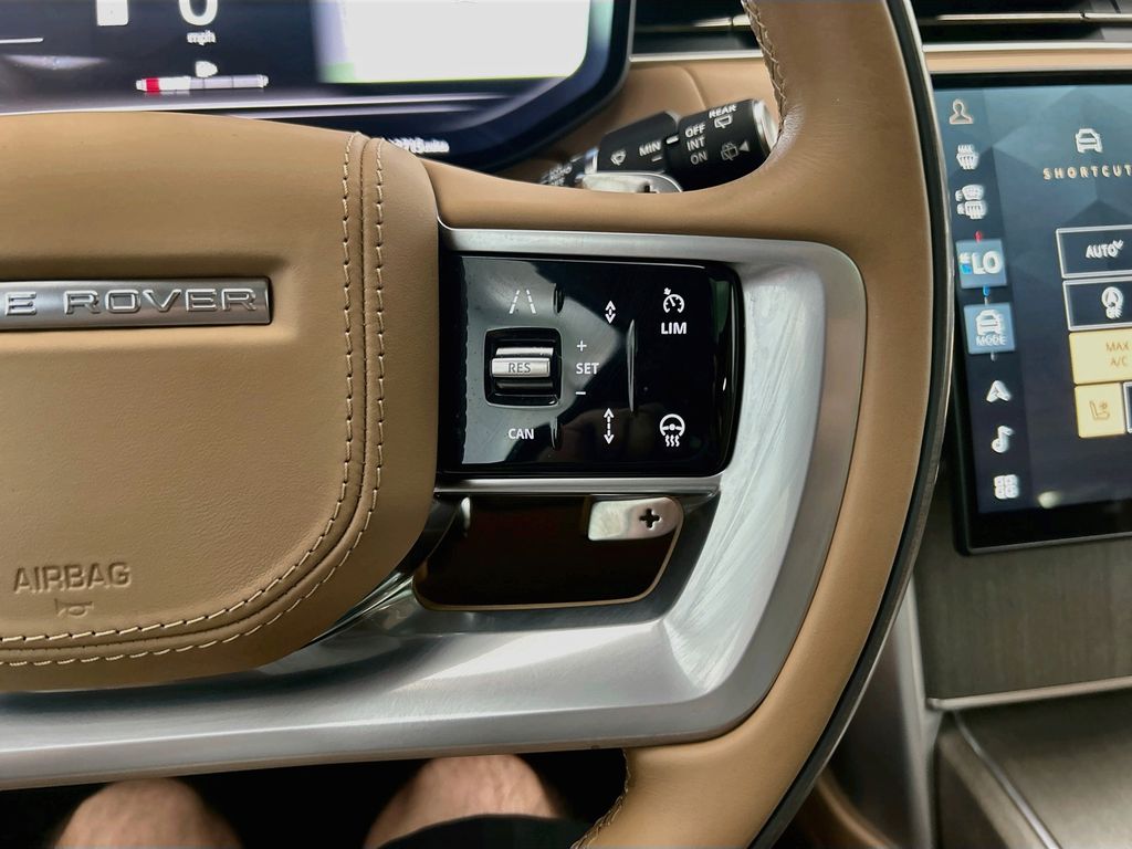Thumbnail: 2025 Land Rover Range Rover - 12