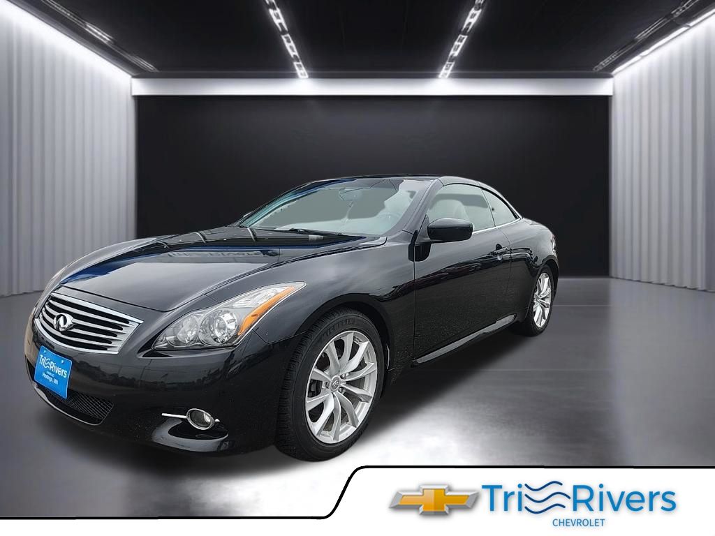 2013 INFINITI G37 Convertible RWD