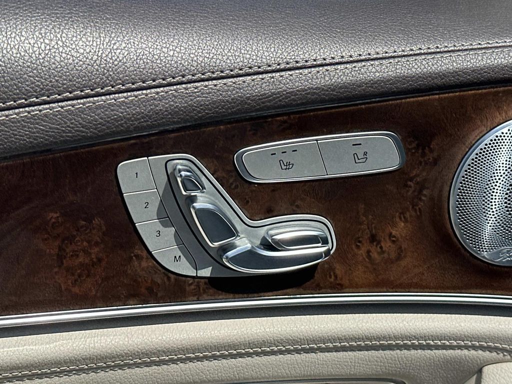Thumbnail: 2017 Mercedes-Benz E-Class - 17