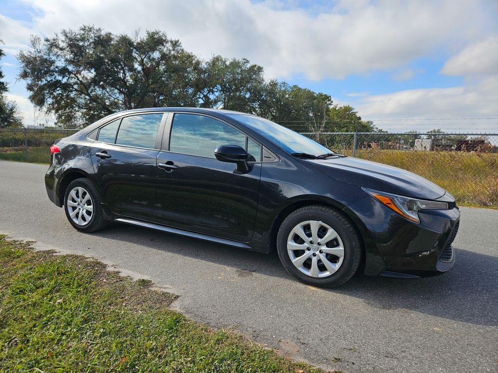 2021 Toyota Corolla LE 7