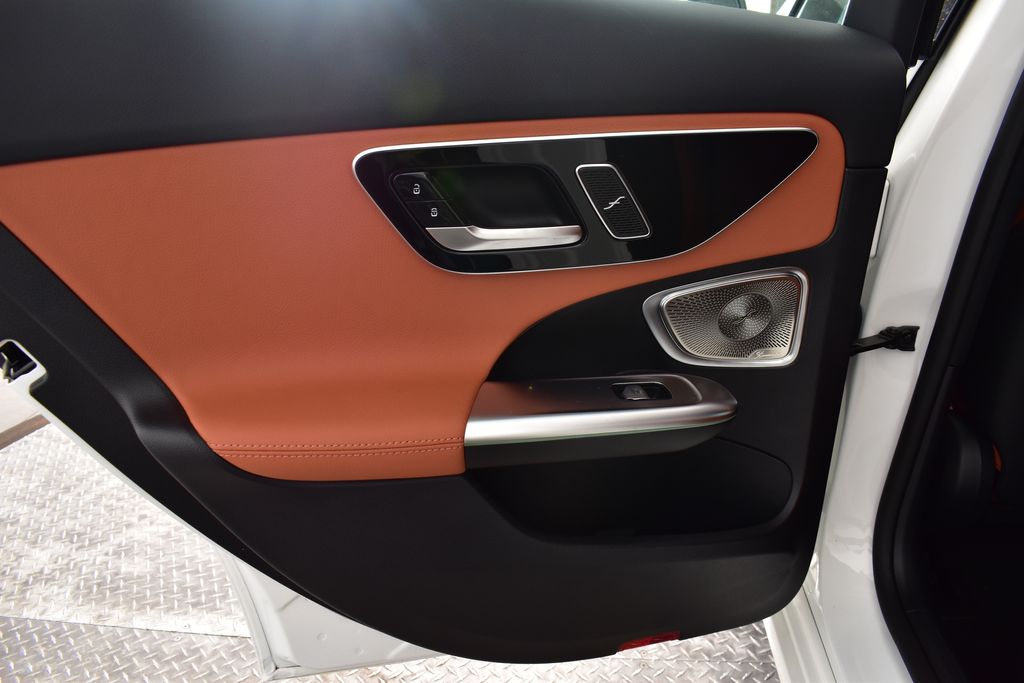 Thumbnail: 2025 Mercedes-Benz C-Class - 29