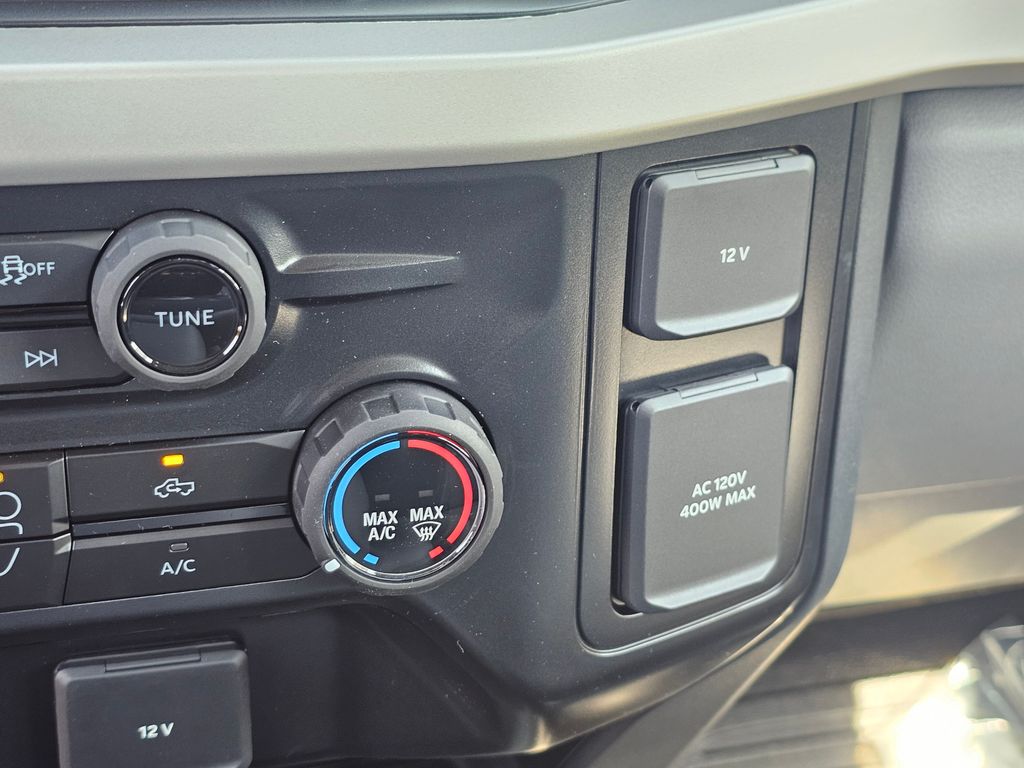 New 2025 White Ford XL image 34