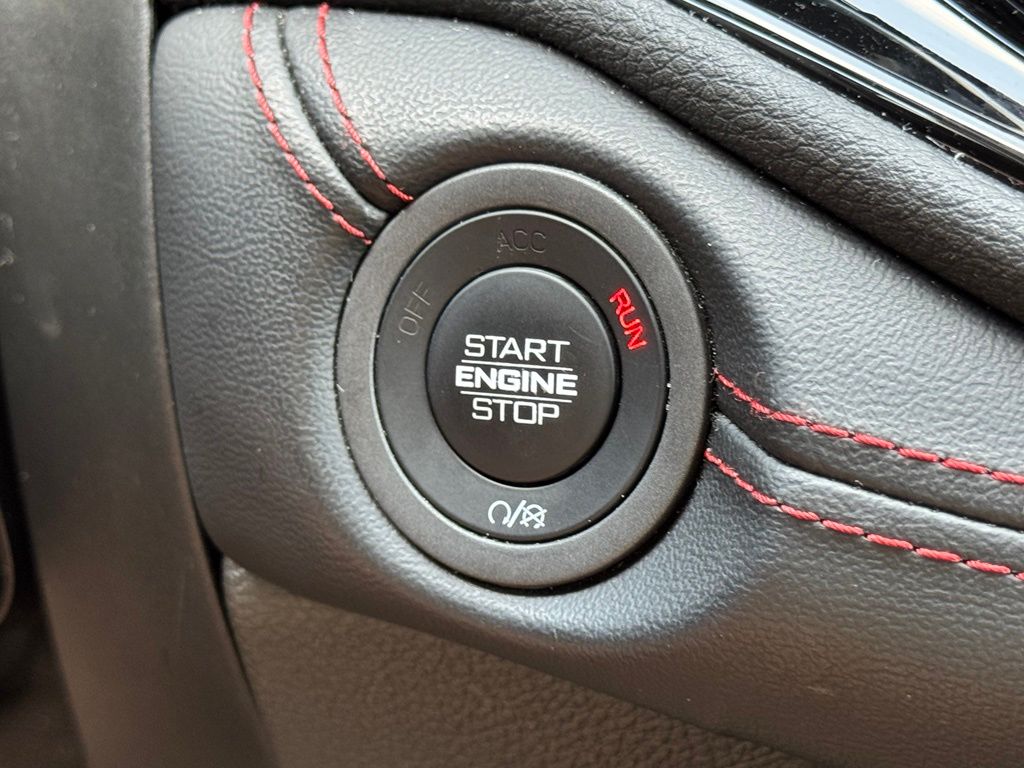 Used 2025 Dodge Durango SUV
