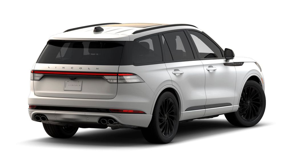 Thumbnail: 2025 Lincoln Aviator - 3