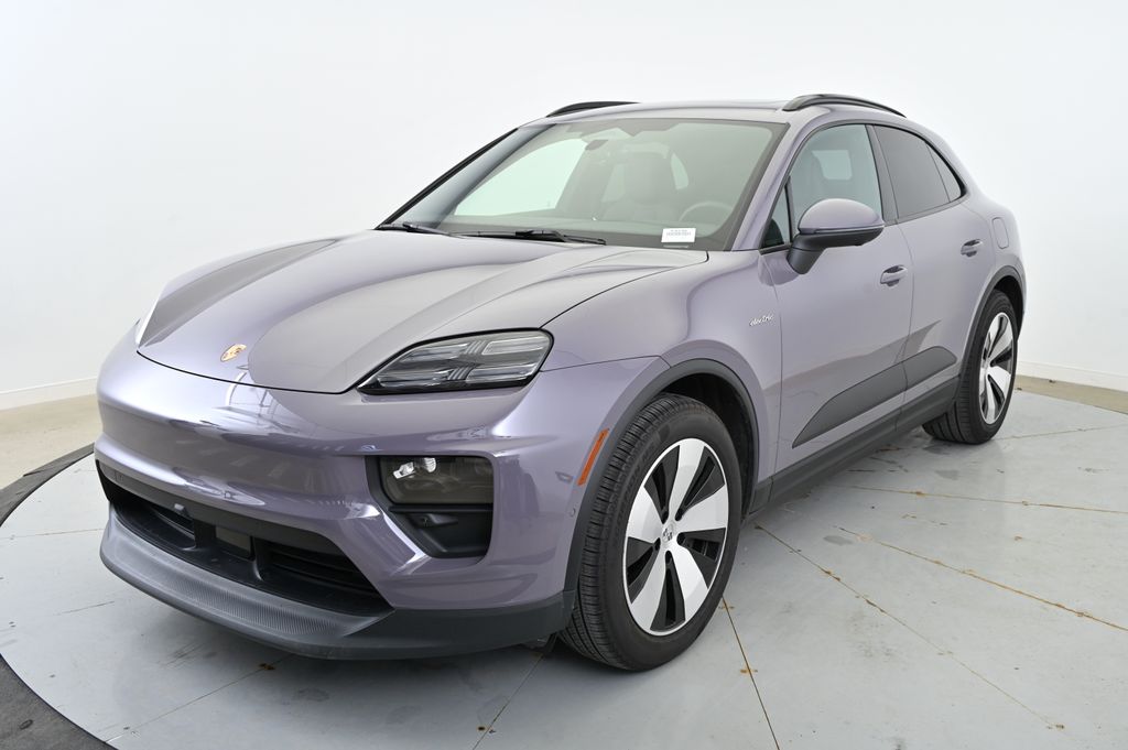 Thumbnail: 2025 Porsche Macan - 1