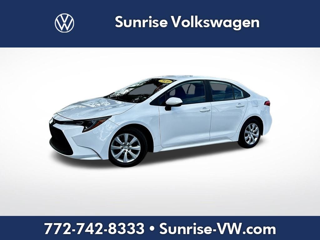 2022 Toyota Corolla LE