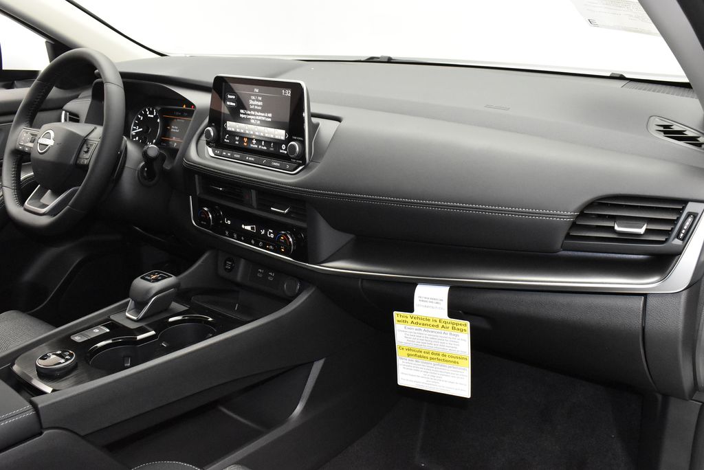 Thumbnail: 2026 Nissan Rogue - 25