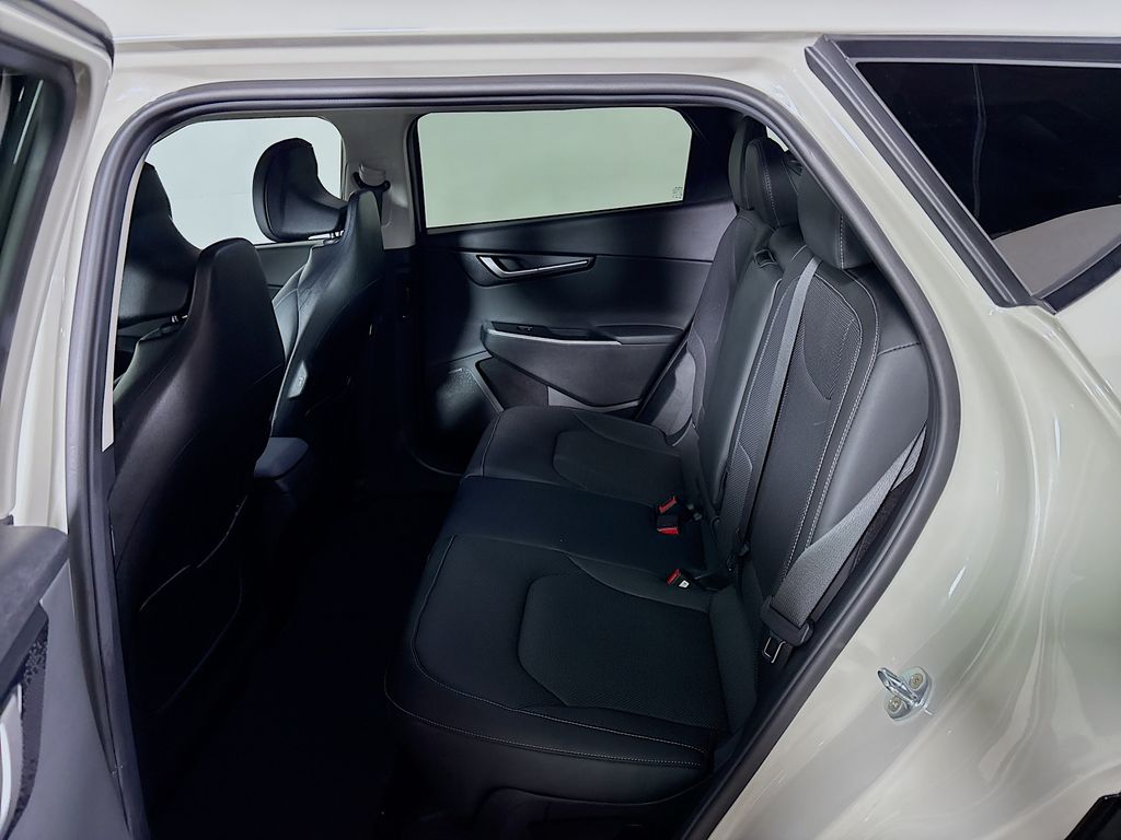 2022 Kia EV6 Wind