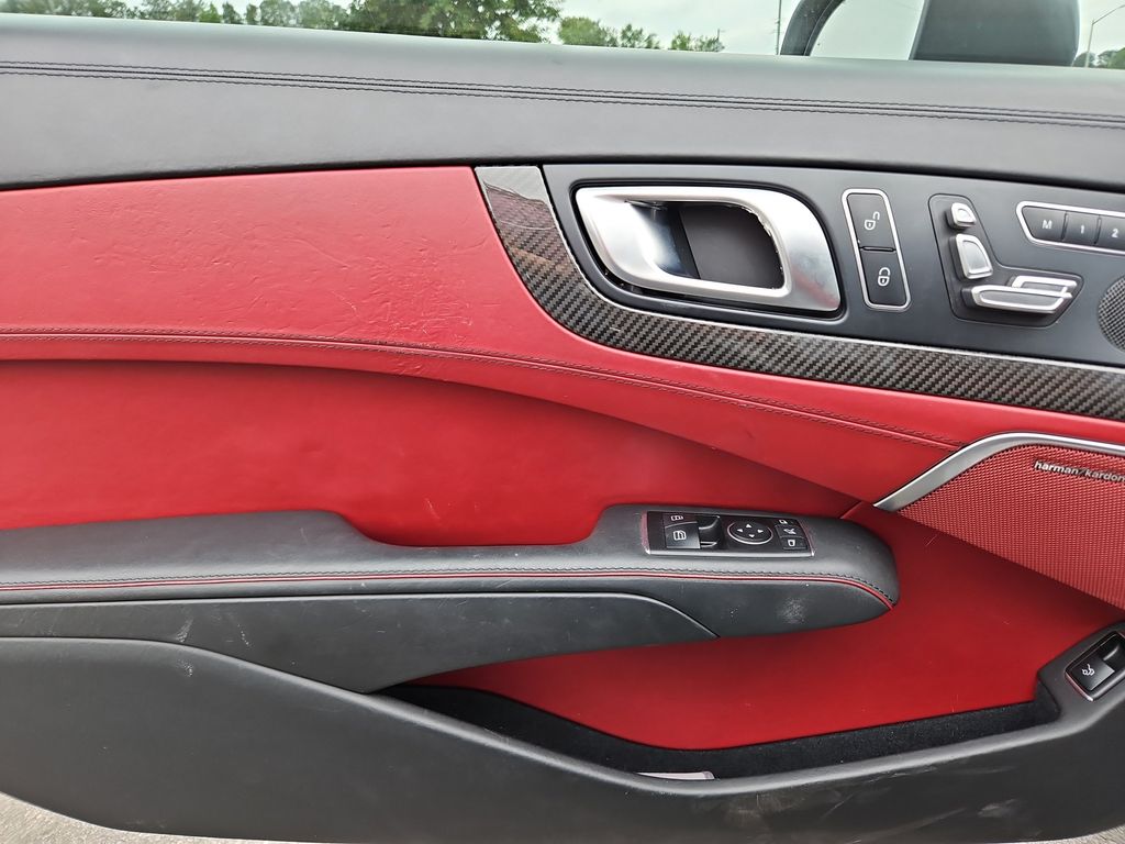 2018 Mercedes-Benz SL Roadster 27