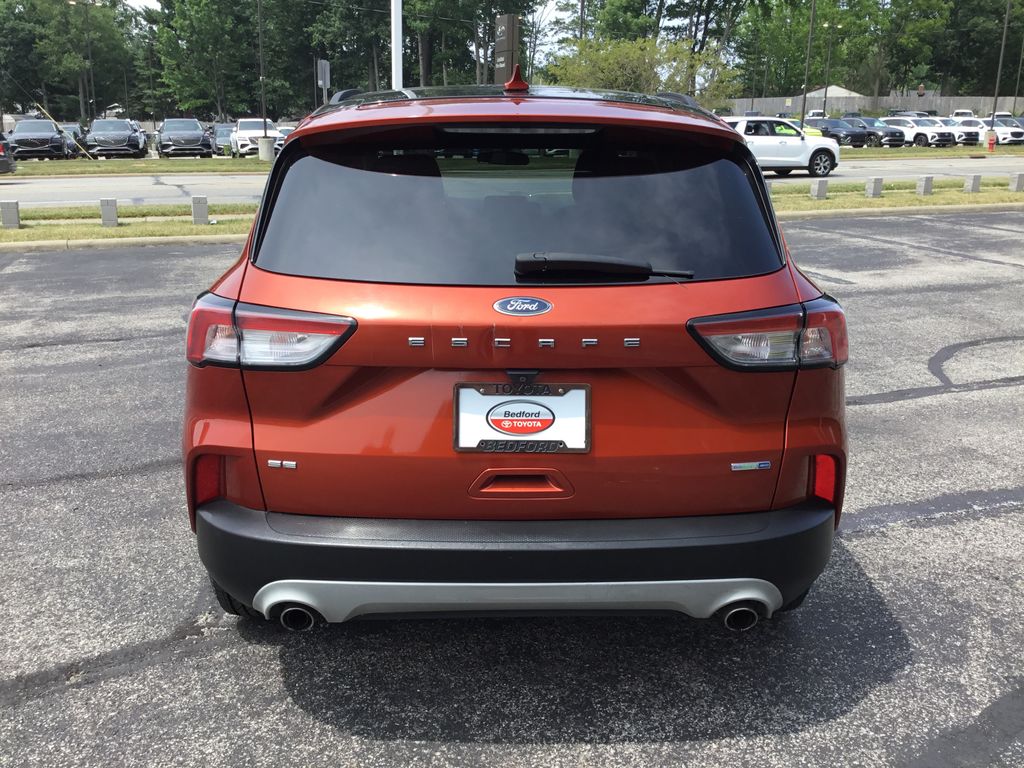 Thumbnail: 2020 Ford Escape - 4