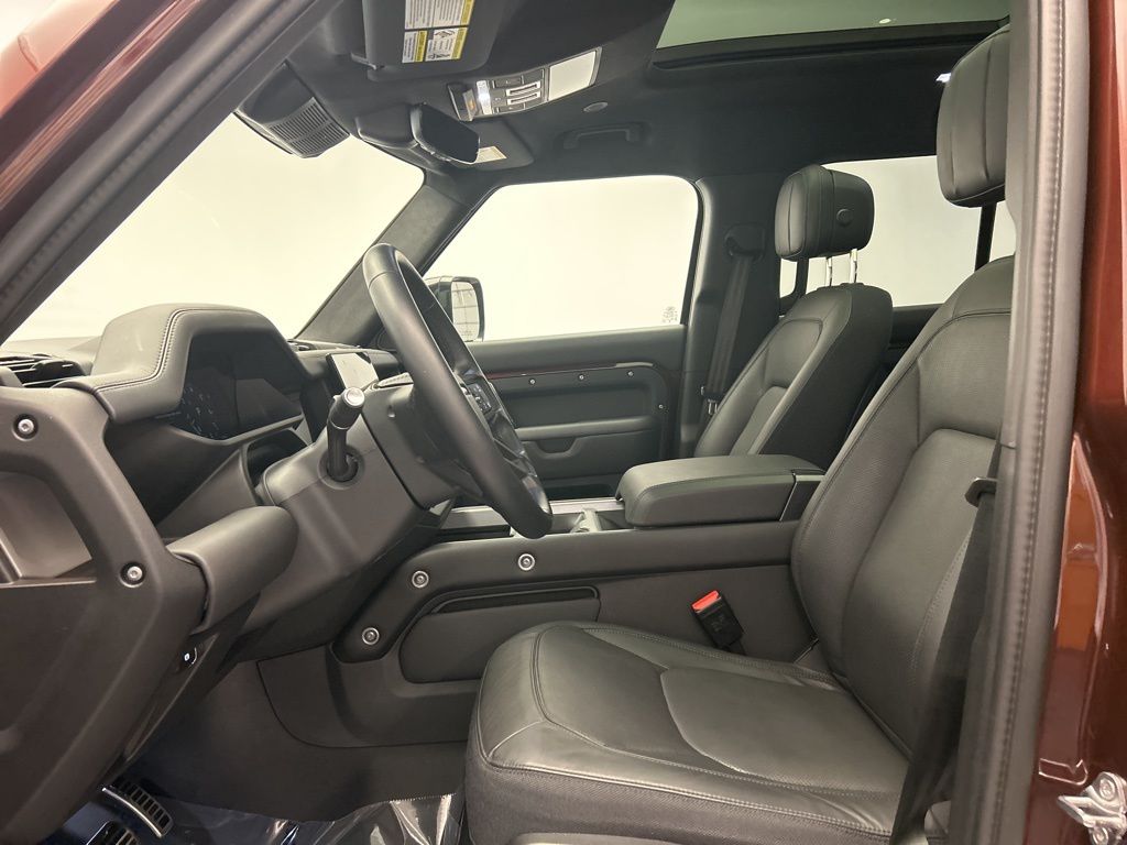 Thumbnail: 2025 Land Rover Defender - 12