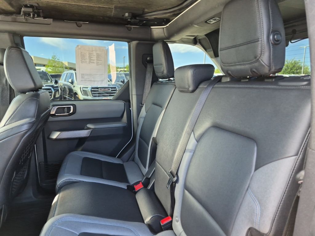 Used Car 2022 Ford Bronco  Black Diamond For Sale Under $35,000 In Austin, Texas