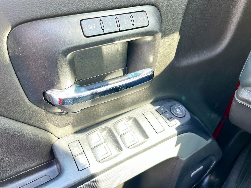 Used 2019 Red Hot Chevrolet LTZ image 18