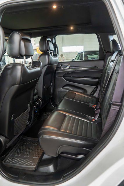 2020 Jeep Grand Cherokee Limited X - 11