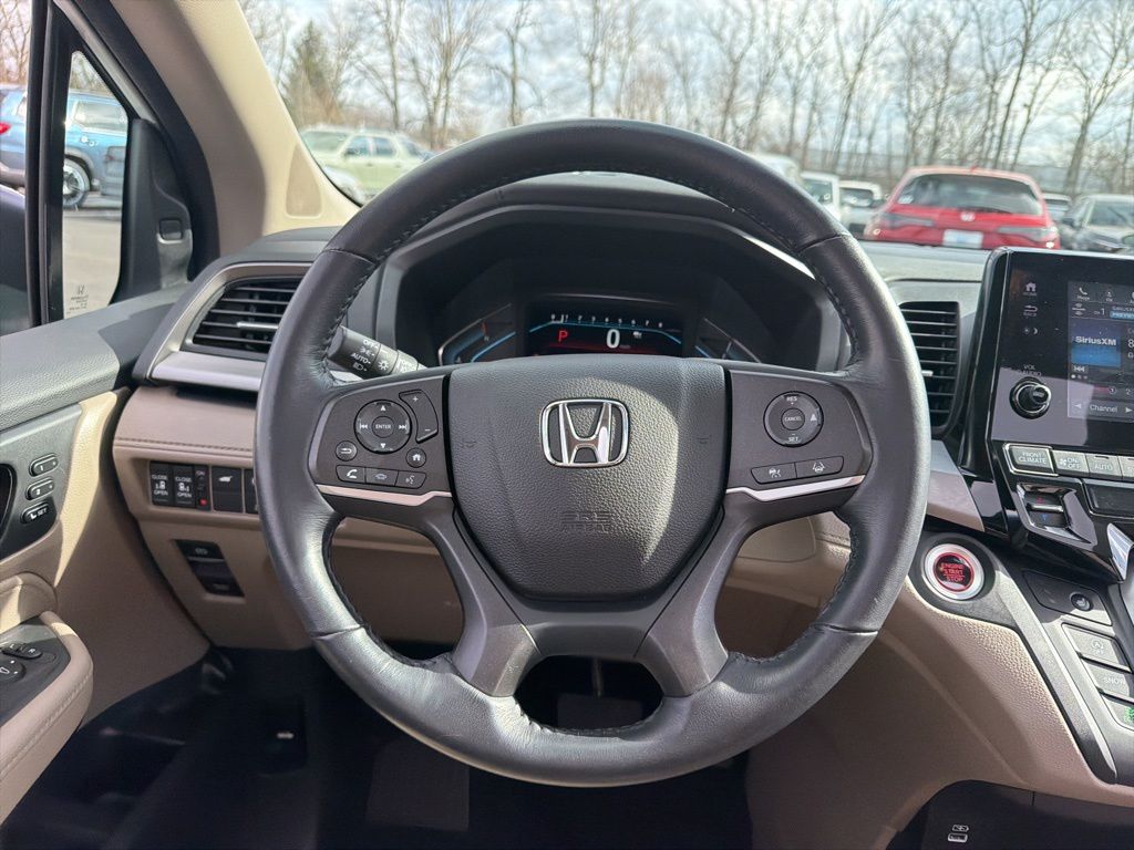 Thumbnail: 2023 Honda Odyssey - 13