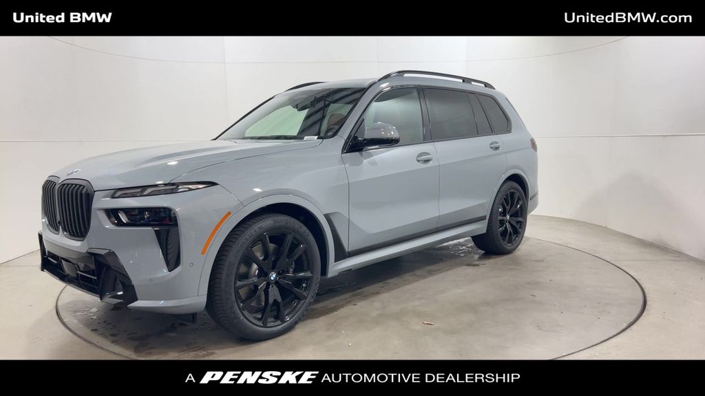 Thumbnail: 2026 BMW X7 - 4
