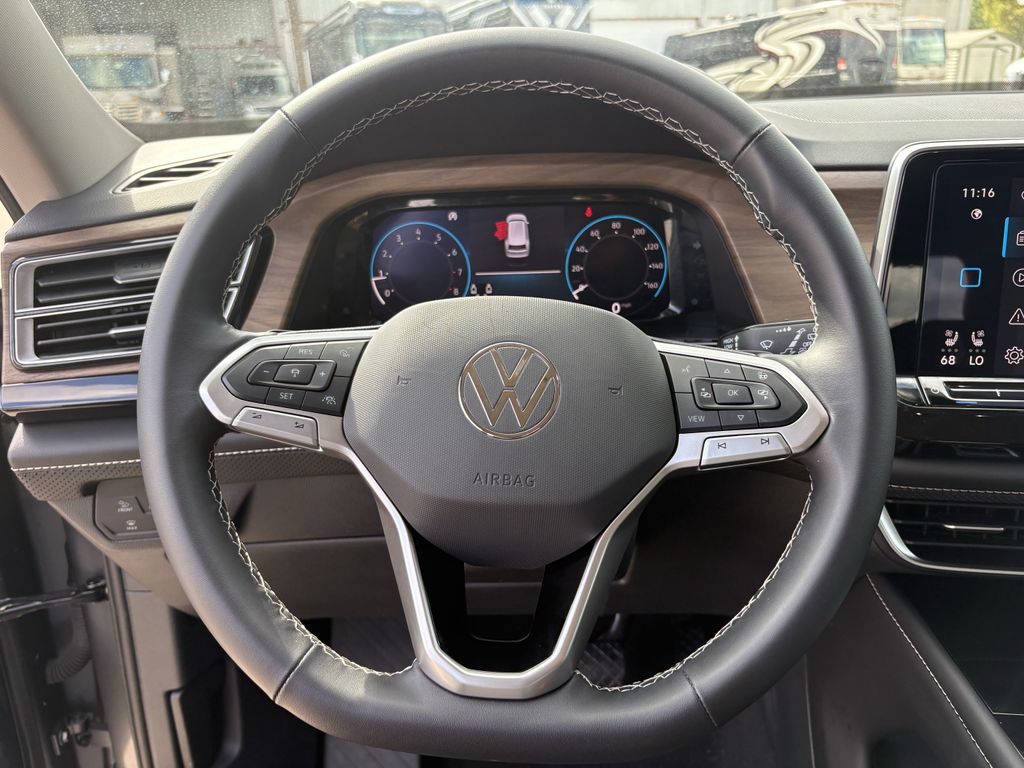 2024 Volkswagen Atlas 2.0T SE w/Technology Gray at AutoSavvy Houston Southwest