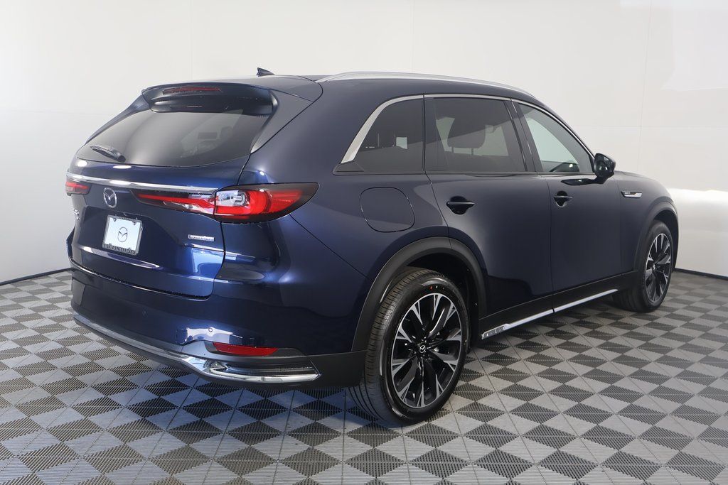 Thumbnail: 2025 Mazda CX-90 - 2