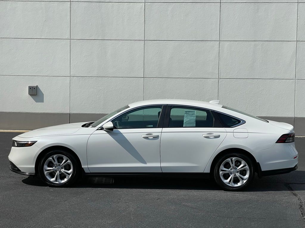 Thumbnail: 2023 Honda Accord - 2