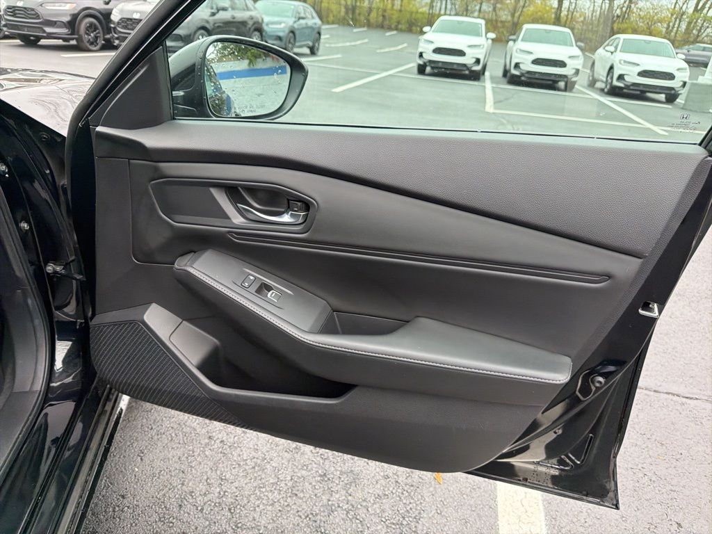 Thumbnail: 2023 Honda Accord - 26