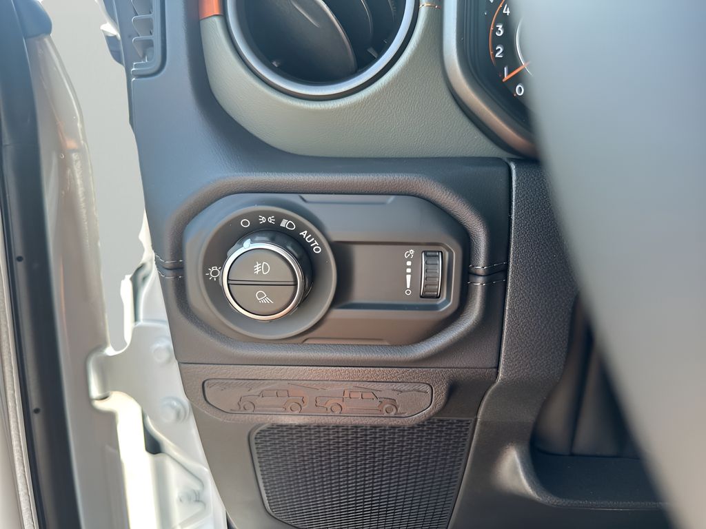 2025 Jeep Gladiator  Mojave In Austin, Texas