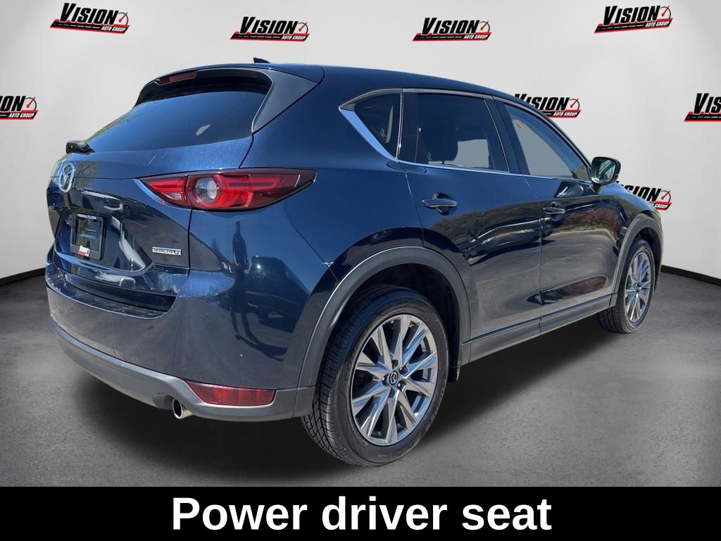 View vehicle photo 5