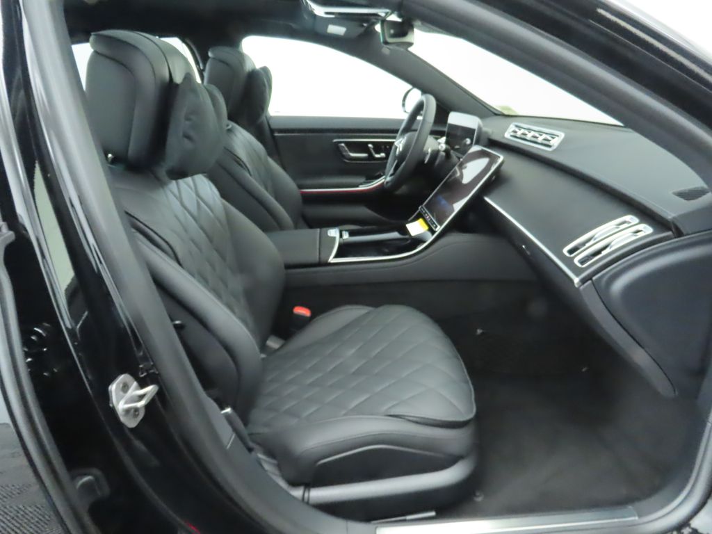2025 Mercedes-Benz S-Class S 580 21